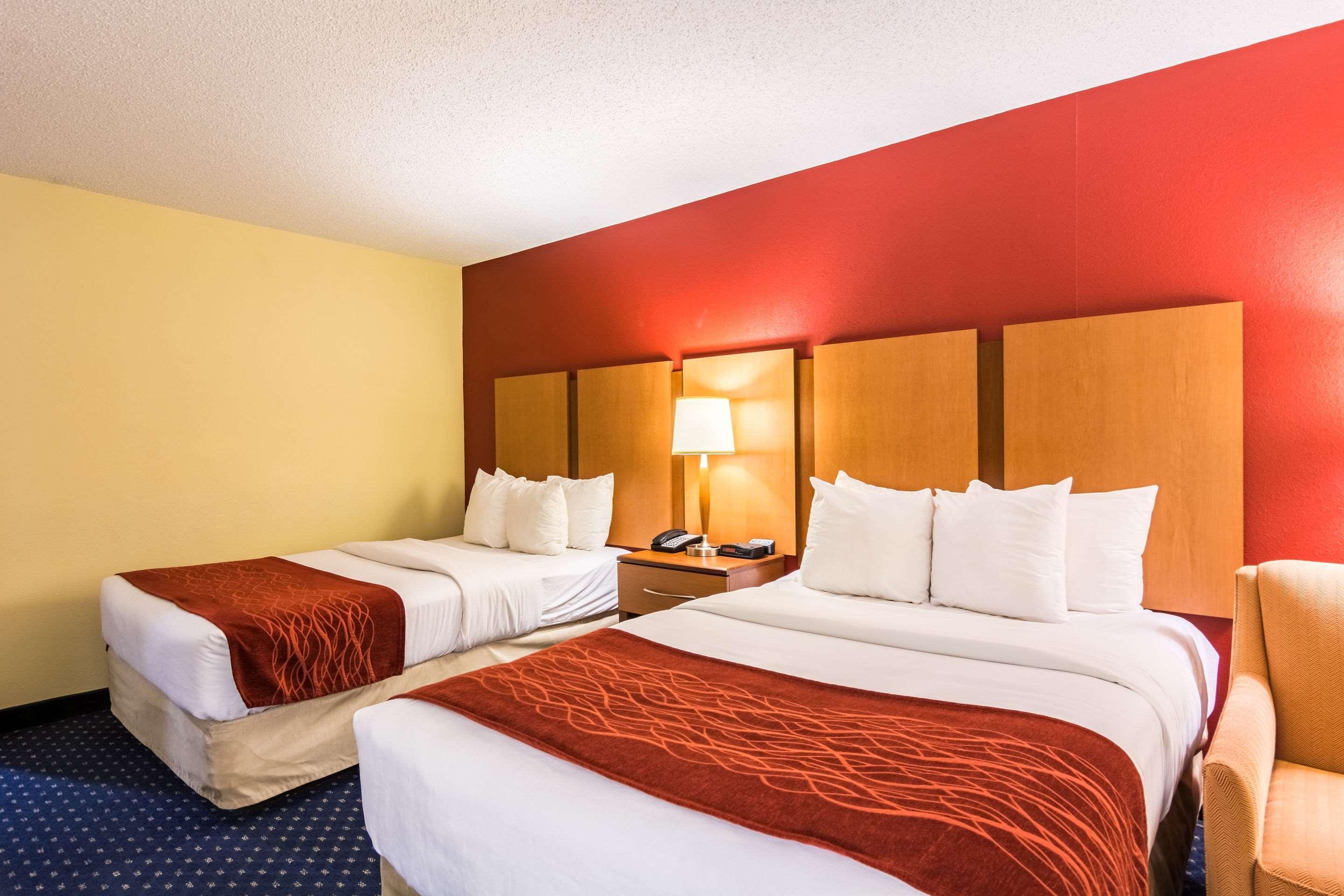 Comfort Inn At Joint Base Andrews Clinton Exterior photo